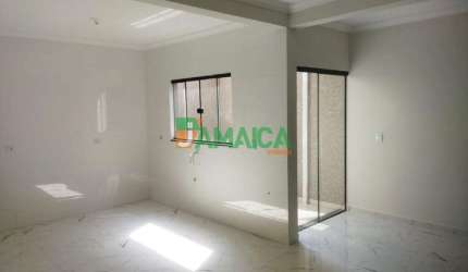 Sobrado à venda no Xaxim com 03 quartos - 5140