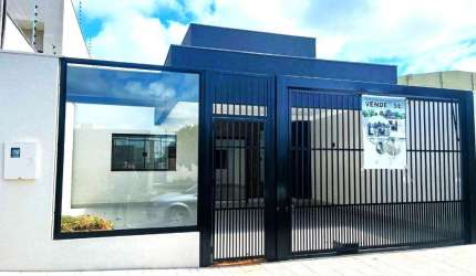 Casa à venda em Maringá, Jardim Espanha, com 3 quartos, com 140 m²