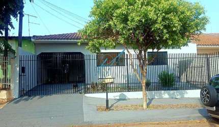 Casa à venda em Maringá, Loteamento Batel, com 3 quartos, com 120 m²