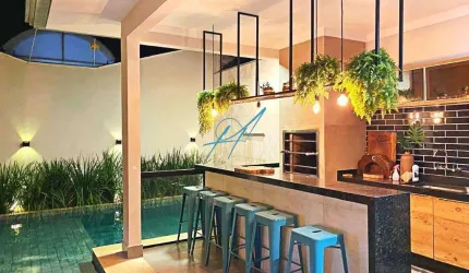 Casa à venda em Maringá, Parque das Laranjeiras, com 3 quartos, com 280 m²