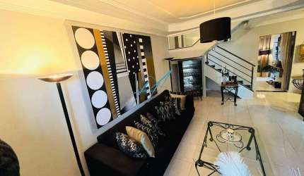 Sobrado à venda em Maringá, Jardim Real, com 4 quartos, com 234 m²