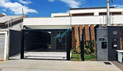 Casa à venda em Maringá, Jardim Paulista III, com 3 quartos, com 140 m²
