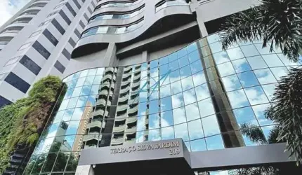 Apartamento à venda em Maringá, Zona 01, com 4 suítes, com 240 m²,  Edifício Silva Jardim