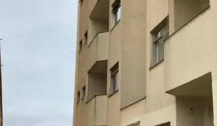 Apartamento andar alto, dois dormitórios, no bairro alto