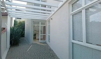 Prédio inteiro à venda ou para locação em Centro - SP