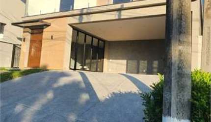 Condomínio com 3 quartos à venda em Pinheirinho - SP