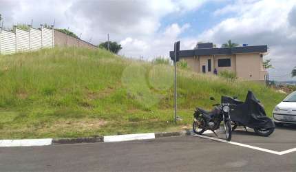 Loteamento à venda em Pinheirinho - SP