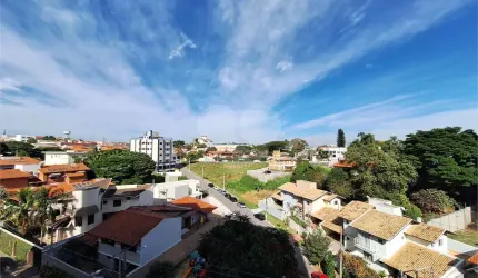 Apartamento com 3 quartos à venda ou para locação em Centro - SP