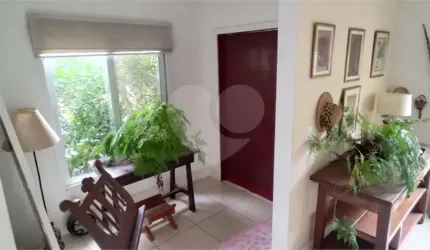 Sobrado com 2 quartos à venda em Bosque - SP