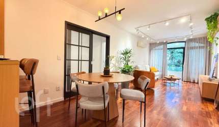 Apartamento com 3 quartos à venda na Avenida Coronel Lucas de Oliveira, 1656, Bela Vista, Porto Alegre por R$ 920.000