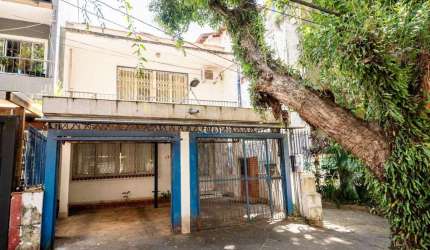 Casa com 3 quartos à venda na Rua Sinimbú, 160, Petrópolis, Porto Alegre por R$ 745.000
