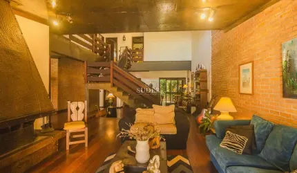 Casa com 4 quartos à venda na Rua Matias José Bins, 1080, Chácara das Pedras, Porto Alegre por R$ 2.300.000