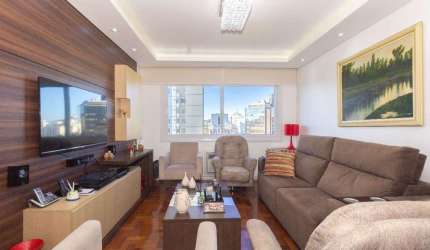 Cobertura com 3 quartos à venda na Rua Avaí, 40, Centro Histórico, Porto Alegre por R$ 990.000
