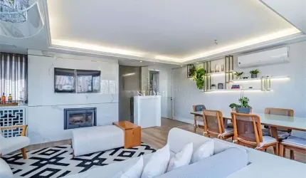 Apartamento com 3 quartos à venda na Rua Líbero Badaró, 202, Passo da Areia, Porto Alegre por R$ 1.350.000