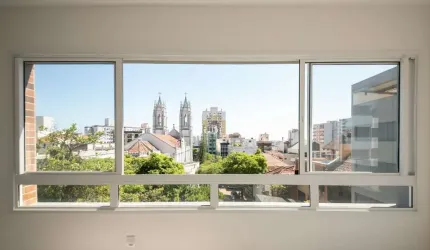 Apartamento com 2 quartos à venda na Praça Carmem Miranda, 96, Moinhos de Vento, Porto Alegre por R$ 950.000