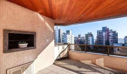 Apartamento com 3 quartos à venda na Rua Carlos Trein Filho, 775, Bela Vista, Porto Alegre por R$ 1.800.000