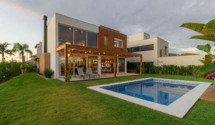 Casa em condomínio fechado com 3 quartos à venda na Estrada Do Conde, 4000, Centro, Eldorado do Sul por R$ 5.890.000
