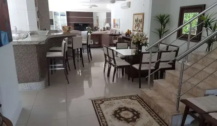 Casa em condomínio fechado com 6 quartos à venda na Avenida Central, 2000, Centro, Capão da Canoa por R$ 3.550.000