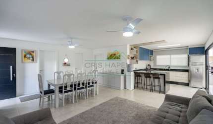 Casa com 4 quartos à venda na Jacinto Antunes da Silva, --, Água Verde, Curitiba por R$ 1.690.000