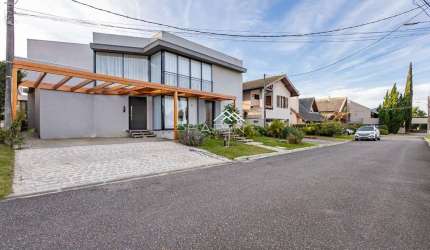Casa em condomínio fechado com 5 quartos à venda na Rua Santa Bertila Boscardin, --, Santa Felicidade, Curitiba por R$ 2.700.000