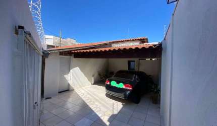 Casa com 2 dormitórios à venda, 100 m² por R$ 350.000,00 - Manhattan - Uberaba/MG