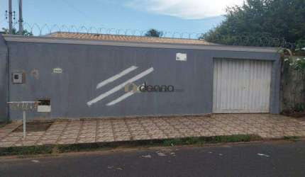 Casa à venda, 2 quartos, 5 vagas, Jardim Elza Amuí II - Uberaba/MG