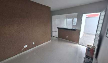 Casa com 3 dormitórios, Jardim Copacabana