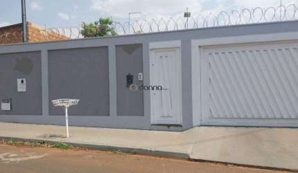 Casa no bairro Abadia 3 Quartos