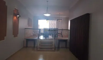 Casa 4 quartos, sendo 2 suítes