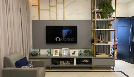 Casa a venda com tres suites no Grande Horizonte