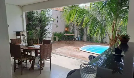 Casa à venda, 3 quartos, 2 suítes, Parque das Laranjeiras - Uberaba/MG