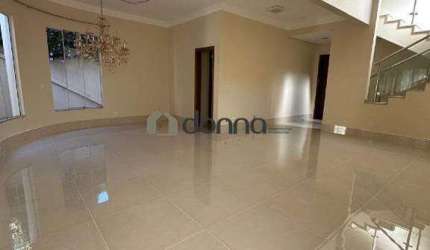Casa à venda, 5 quartos, 5 suítes, 4 vagas, Flamboyant Residencial Park - Uberaba/MG