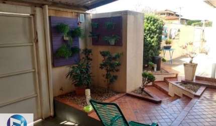 Imperdível oportunidade de adquirir uma casa de alto padrão no Jardim Nazareth, São José do Rio Preto-SP!