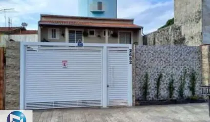 Casa à venda em Mirassol-SP, Residencial Moreira E Guimarães: 3 quartos, 2 suítes, 4 banheiros, 3 vagas, 198m².