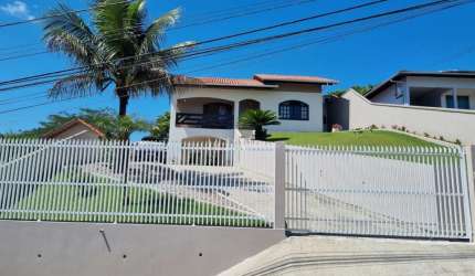 Casa com 3 quartos à venda no Valparaíso, Blumenau , 160 m2 por R$ 799.000