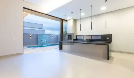 Casa à venda no Laranjeiras com 4 suítes e 5 vagas de carros e piscina