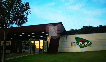Terreno em Condomínio Itaborã