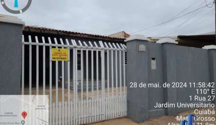 Casa à venda ou locação em Cuiabá-MT no bairro Jardim Universitário: 3 quartos, 1 sala, 5 vagas de garagem, 180m² de área. Venha conferir!