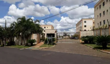 Apartamento com 2 dormitórios à venda, 48 m² por R$ 150.000,00 - Parque Hiléia - Uberaba/MG