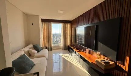 Apartamento mobiliado no Mercês
