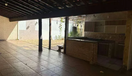 Casa com 3 dormitórios à venda por R$ 390.000,00 - Conjunto Costa Telles II - Uberaba/MG