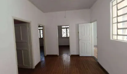 Casa com 3 dormitórios para alugar, 96 m² por R$ 1.500,30 - Mercês - Uberaba/MG