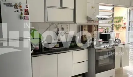 Casas em Terreno Ideal para Investidores ou Construtores com 3 casas no local, Jardim Japão