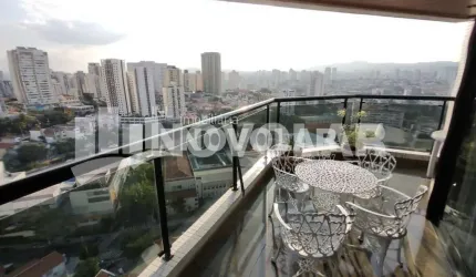 Apartamento Espaçoso com Vista Deslumbrante