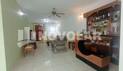 Sobrado no Bosque da Saúde- 3 dormitórios sendo 2 suítes
