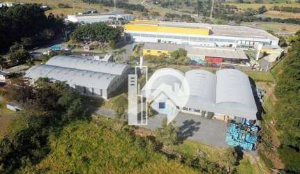Excelente localização! Galpões total de 5267 m² - Venda e Locação - Distrito Industrial Dutra - Pindamonhangaba/SP