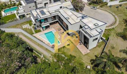 Casa de luxo com 5 suítes à venda, 680 m²  Condomínio Serimbura em São José dos Campos/SP