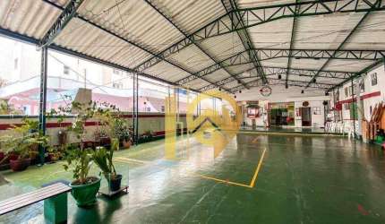 Imóvel Comercial com 360m² Vila Adyana São José dos Campos/SP