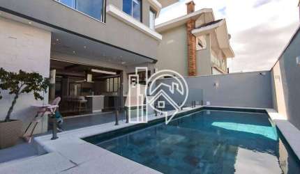 Casa 3 Suítes à venda, 280 m² - Jd Crystal Park - Jacareí/SP
