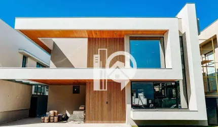 Casa com 4 dormitórios à venda,